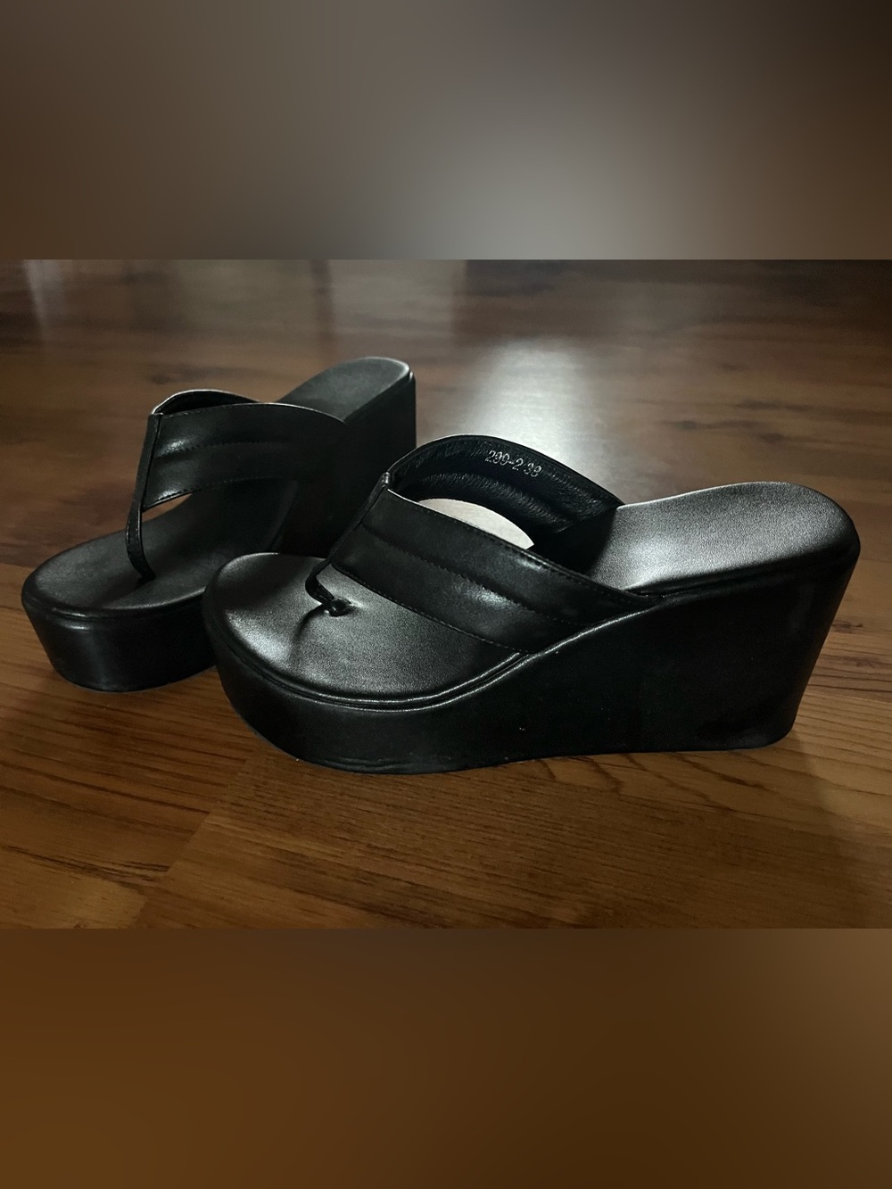 Platform Sandal - Picture 2 of 2
